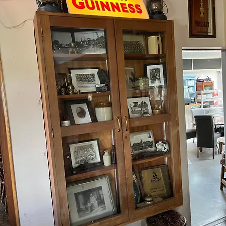 The Tollstone Apartment *